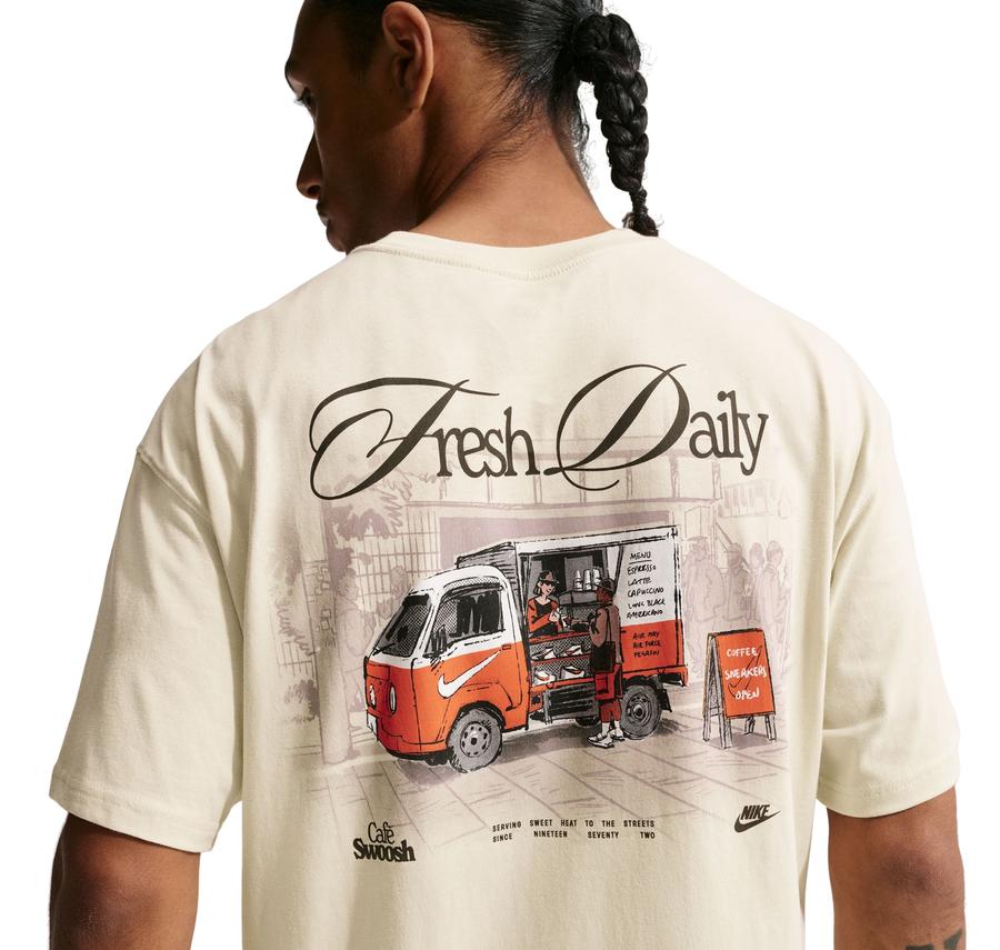 Nike Sportswear Erkek T-Shirt Nike Sportswear Erkek T-Shirt