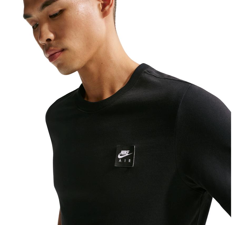 Nike Sportswear Erkek T-Shirt Siyah Nike Sportswear Erkek T-Shirt Siyah