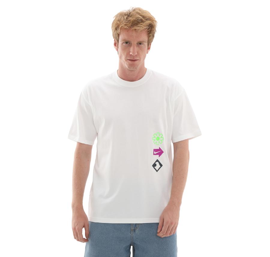 Nike Sportswear Erkek T-Shirt Beyaz Nike Sportswear Erkek T-Shirt Beyaz