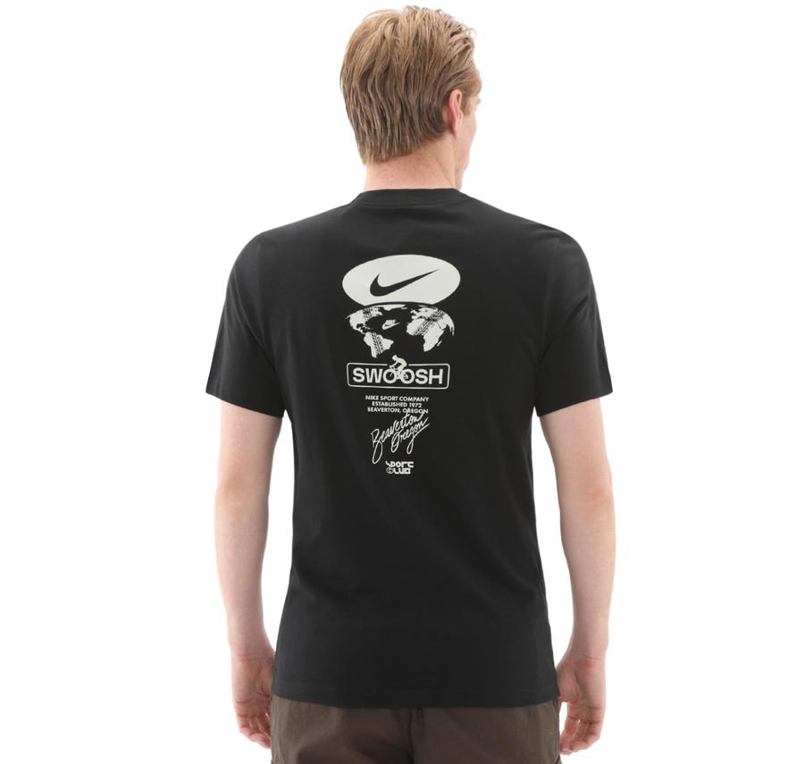 Nike Sportswear Erkek T-Shirt Siyah Nike Sportswear Erkek T-Shirt Siyah