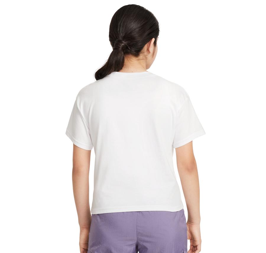 Nike Sportswear Essential Çocuk T-Shirt Beyaz Nike Sportswear Essential Çocuk T-Shirt Beyaz