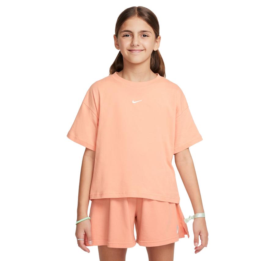 Nike Sportswear Essential Çocuk T-Shirt Turuncu Nike Sportswear Essential Çocuk T-Shirt Turuncu