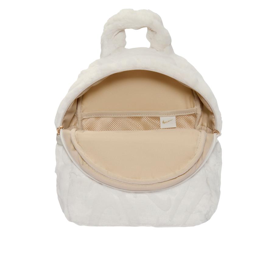 Nike Sportswear Futura Kadın Sırt Çantası Beyaz Nike Sportswear Futura Kadın Sırt Çantası Beyaz