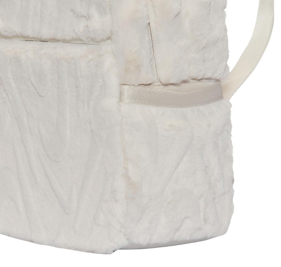 Nike Sportswear Futura Kadın Sırt Çantası Beyaz Nike Sportswear Futura Kadın Sırt Çantası Beyaz