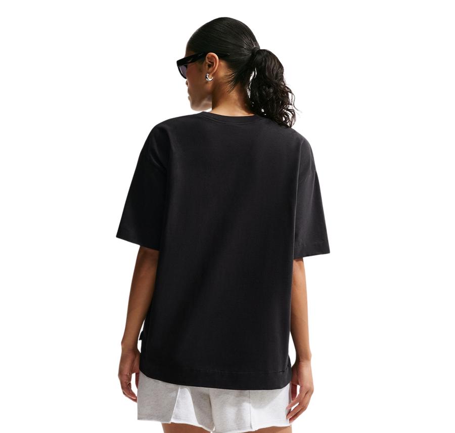 Nike Sportswear Kadın T-Shirt Siyah Nike Sportswear Kadın T-Shirt Siyah