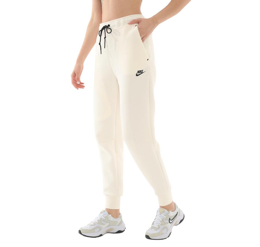 Nike Sportswear Tech Fleece Kadın Eşofman Altı Beyaz Nike Sportswear Tech Fleece Kadın Eşofman Altı Beyaz