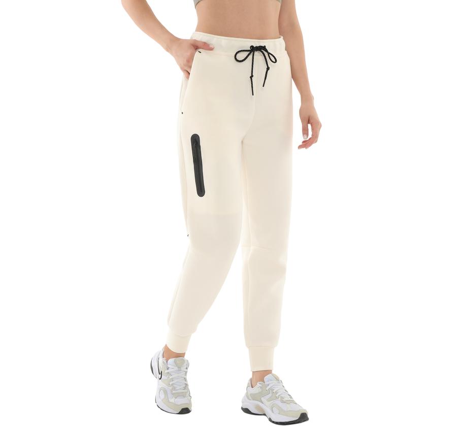 Nike Sportswear Tech Fleece Kadın Eşofman Altı Beyaz Nike Sportswear Tech Fleece Kadın Eşofman Altı Beyaz