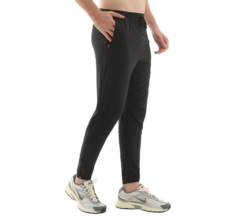 Nike Stride Erkek Eşofman Altı Siyah Nike Stride Erkek Eşofman Altı Siyah