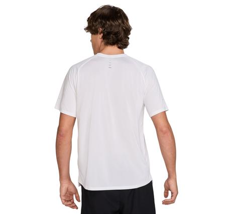 Nike Stride Erkek T-Shirt Nike Stride Erkek T-Shirt