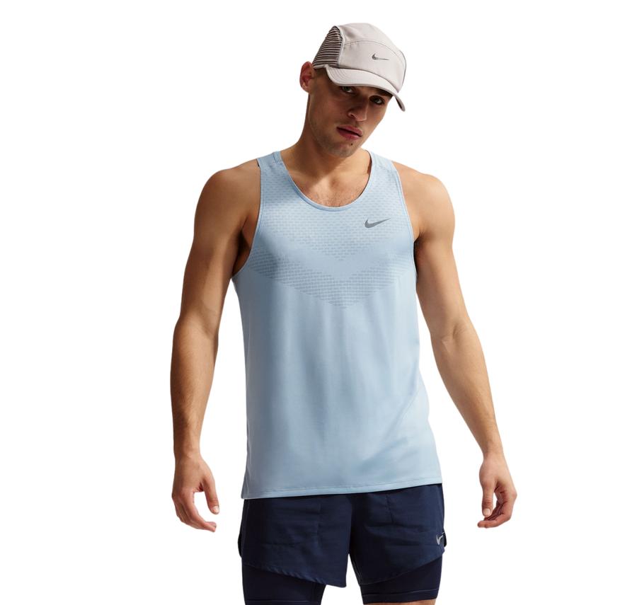 Nike Stride Erkek T-Shirt Nike Stride Erkek T-Shirt