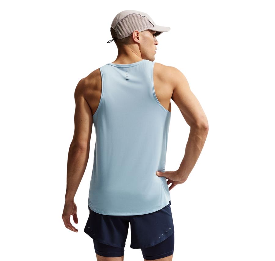 Nike Stride Erkek T-Shirt Nike Stride Erkek T-Shirt