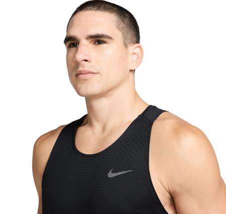 Nike Stride Erkek T-Shirt Nike Stride Erkek T-Shirt