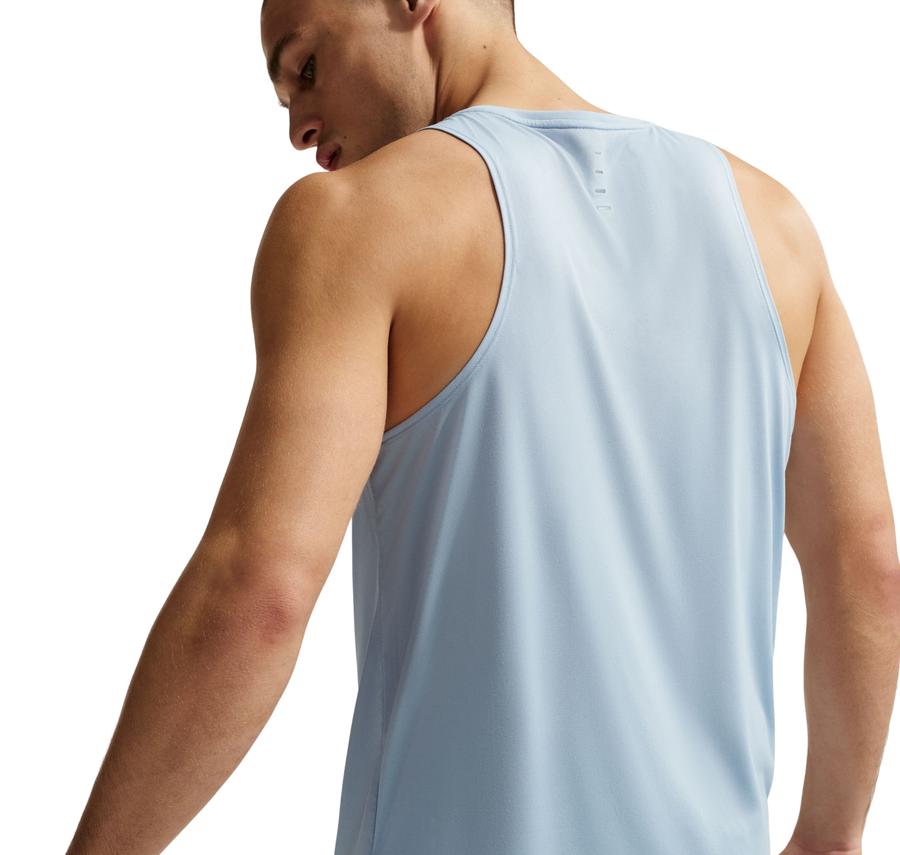 Nike Stride Erkek T-Shirt Nike Stride Erkek T-Shirt