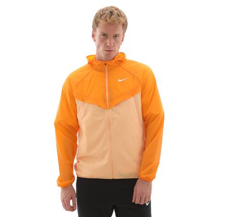 Nike Stride Erkek Yağmurluk-Rüzgarlık Turuncu Nike Stride Erkek Yağmurluk-Rüzgarlık Turuncu