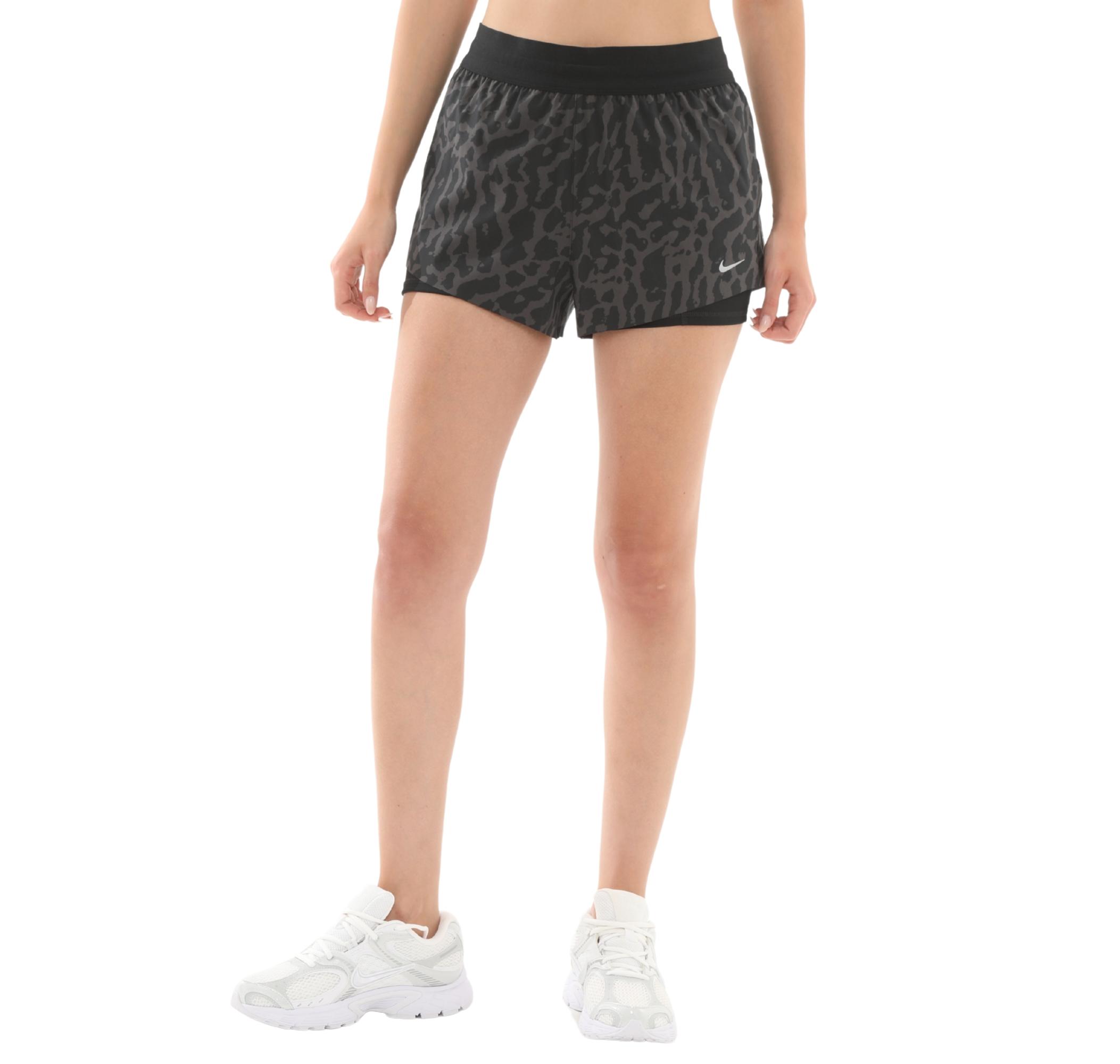 Женские шорты Nike Swift Kapri