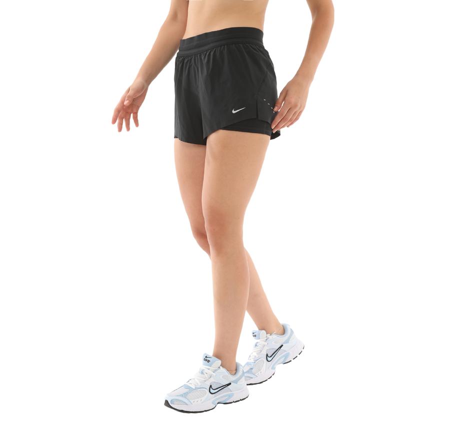 Nike Swift Kadın Şort Ve Kapri Siyah Nike Swift Kadın Şort Ve Kapri Siyah