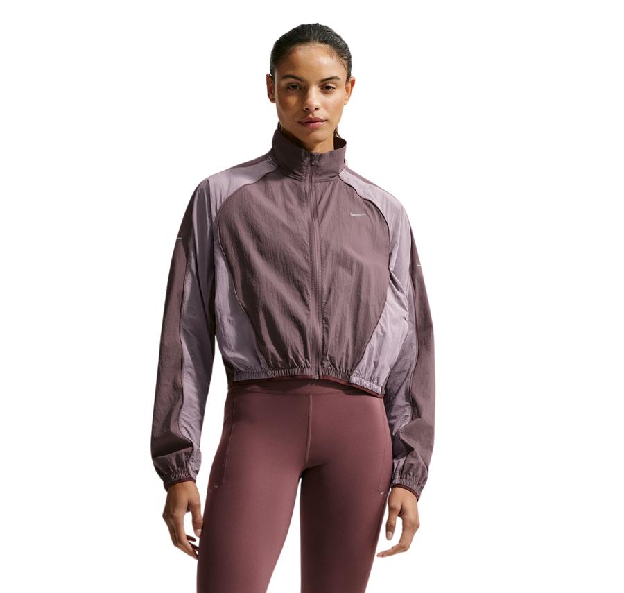 Nike Swift Kadın Yağmurluk-Rüzgarlık Nike Swift Kadın Yağmurluk-Rüzgarlık