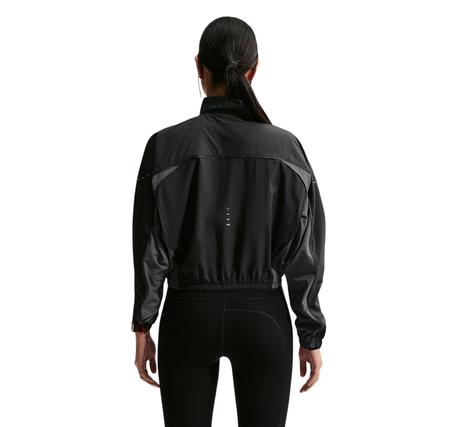 Nike Swift Kadın Yağmurluk-Rüzgarlık Siyah