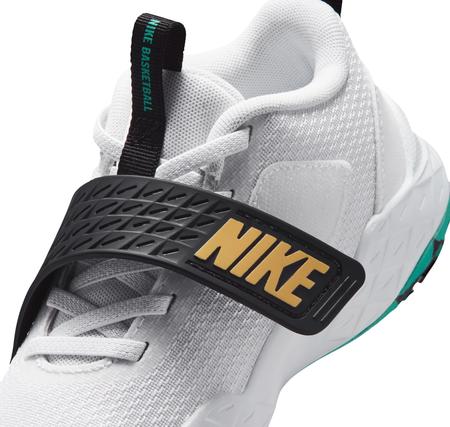 Nike Team Hustle D 12 Çocuk Spor Ayakkabı Beyaz