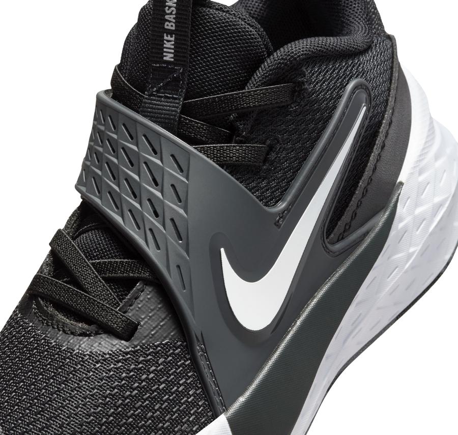 Nike Team Hustle D 12 Çocuk Spor Ayakkabı Siyah Nike Team Hustle D 12 Çocuk Spor Ayakkabı Siyah