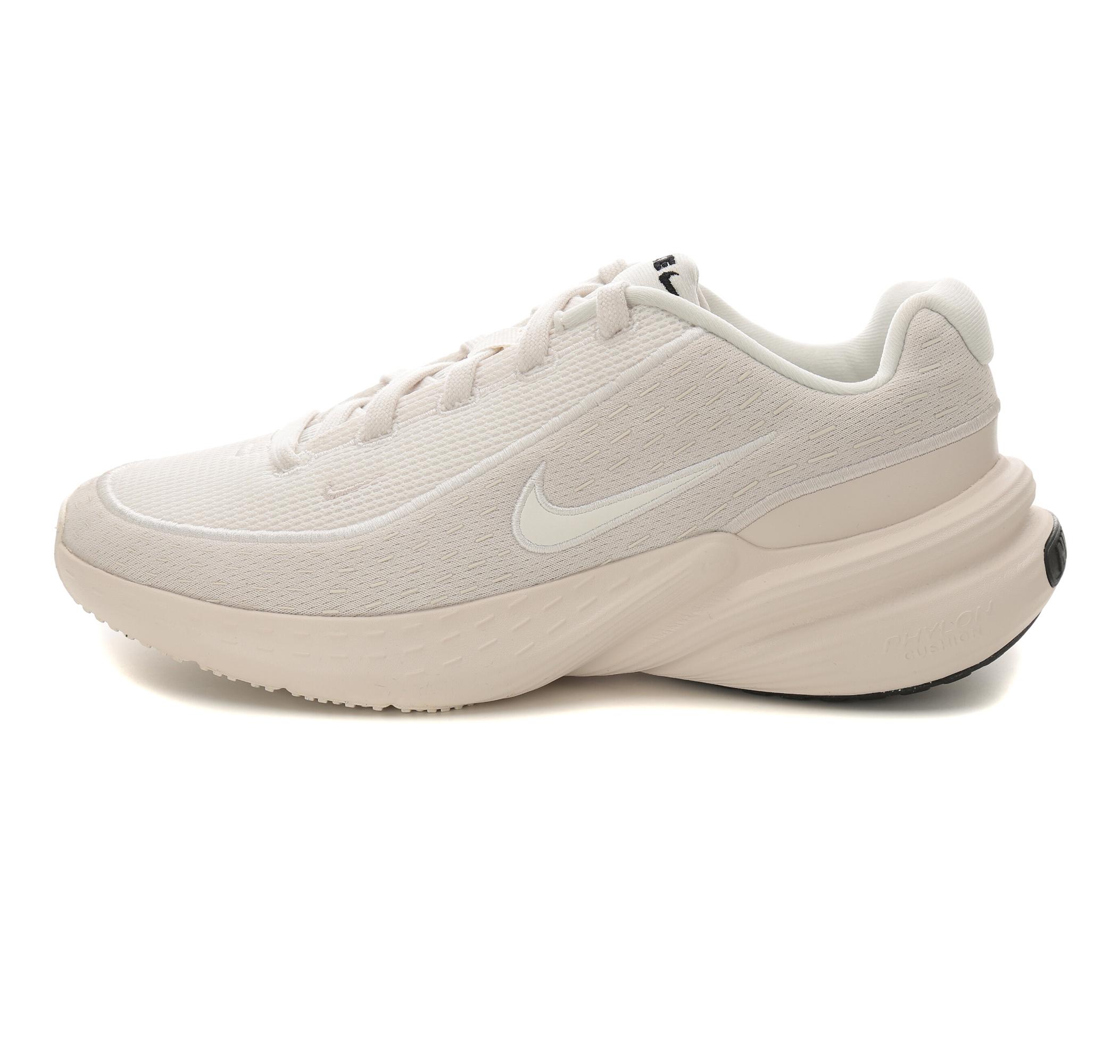 Женские кроссовки Nike Uplift Sc