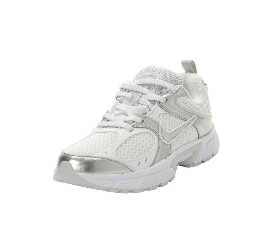 Nike V5 Rnr Çocuk Spor Ayakkabı Beyaz Nike V5 Rnr Çocuk Spor Ayakkabı Beyaz