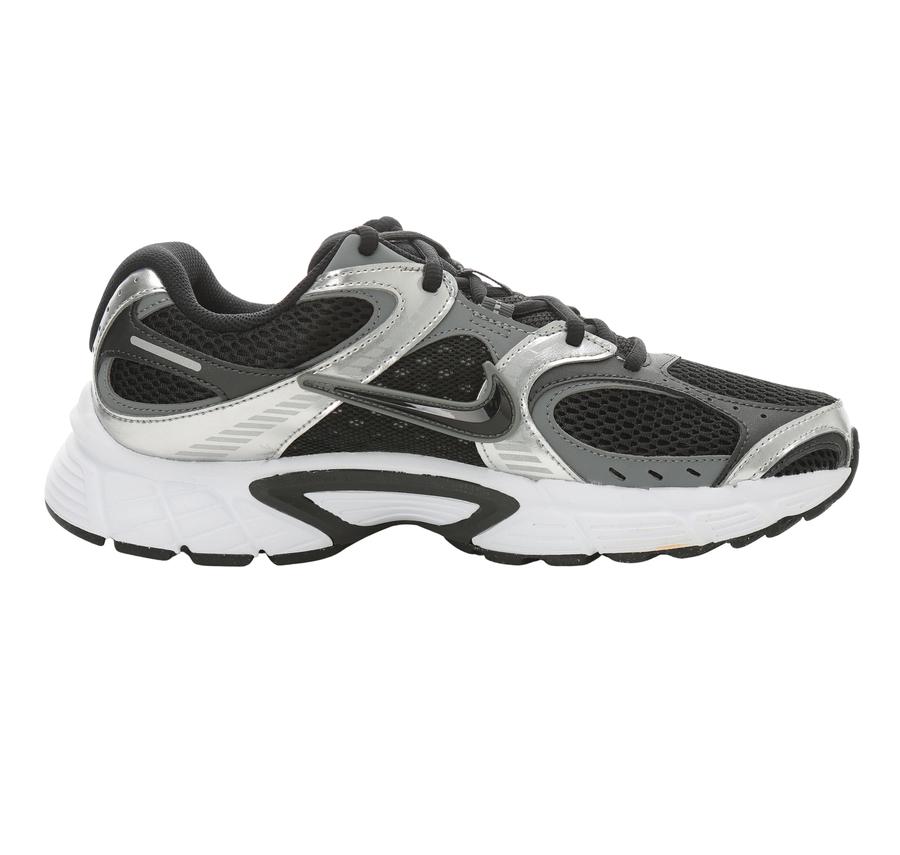 Nike V5 Rnr Erkek Spor Ayakkabı Siyah Nike V5 Rnr Erkek Spor Ayakkabı Siyah