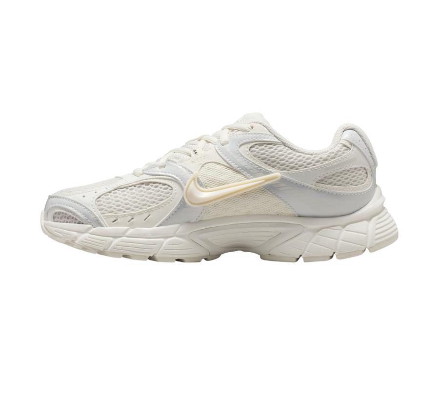 Nike V5 Rnr Kadın Spor Ayakkabı Nike V5 Rnr Kadın Spor Ayakkabı