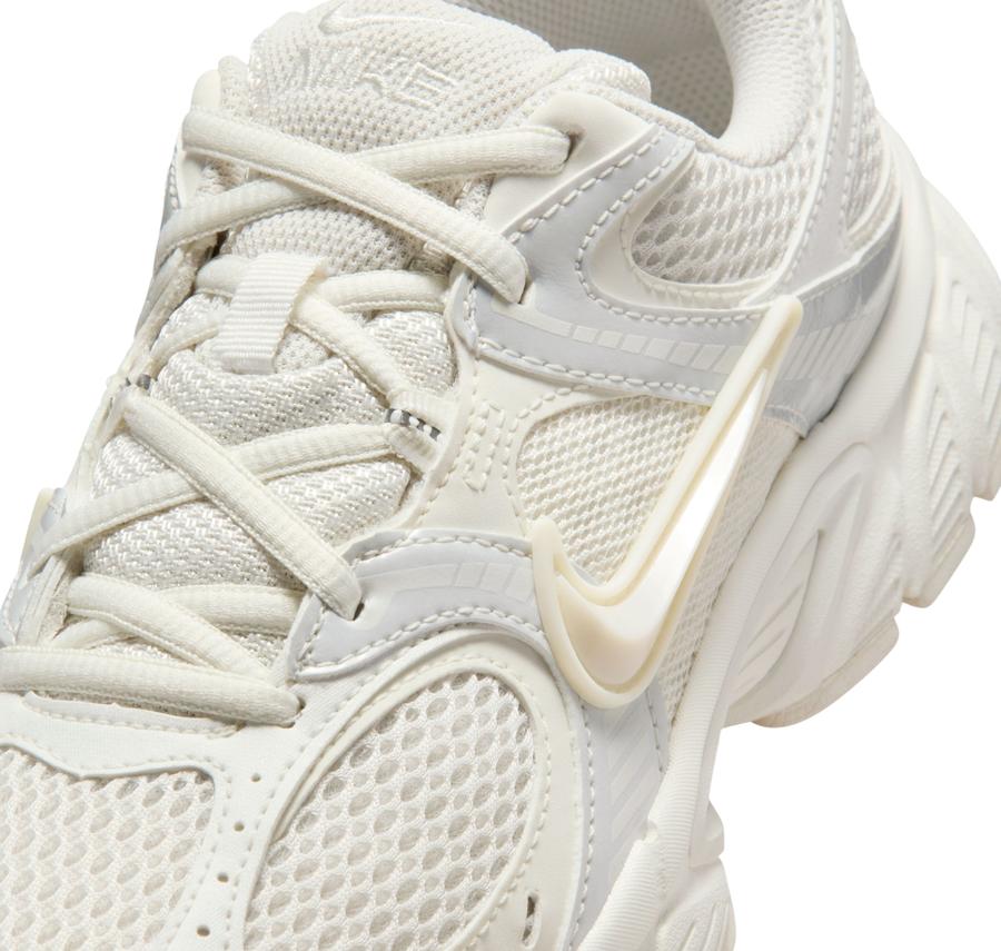 Nike V5 Rnr Kadın Spor Ayakkabı Nike V5 Rnr Kadın Spor Ayakkabı