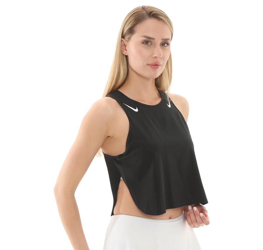 Nike W Nk Arswft Dfadv Crop Tank Kadın T-Shirt Siyah Nike W Nk Arswft Dfadv Crop Tank Kadın T-Shirt Siyah