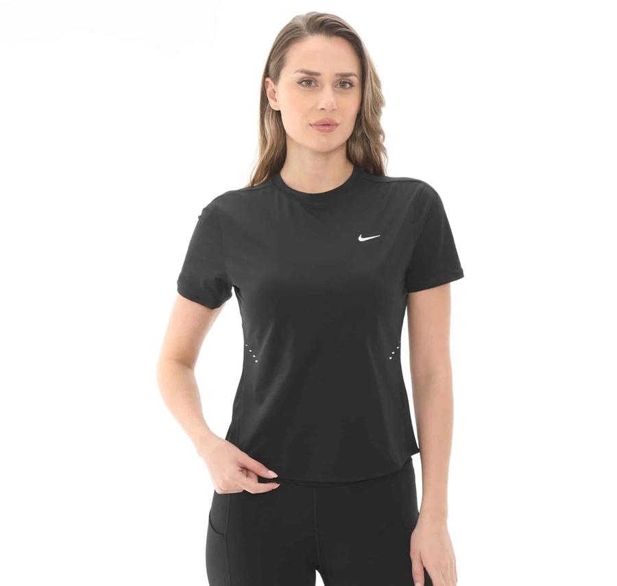Nike W Nk Swıft Df Ss Top Kadın T-Shirt Siyah Nike W Nk Swıft Df Ss Top Kadın T-Shirt Siyah