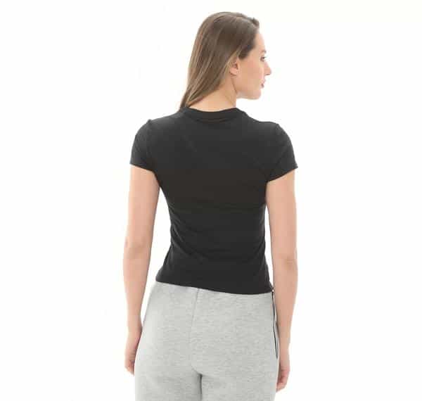 Nike W Nsw Nk Chll Knt Md Crp Kadın T-Shirt Siyah Nike W Nsw Nk Chll Knt Md Crp Kadın T-Shirt Siyah