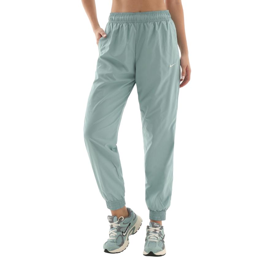 Nike W Nsw Otg Uv Essntl Wvn Mr Jg Kadın Eşofman Altı Yeşil Nike W Nsw Otg Uv Essntl Wvn Mr Jg Kadın Eşofman Altı Yeşil