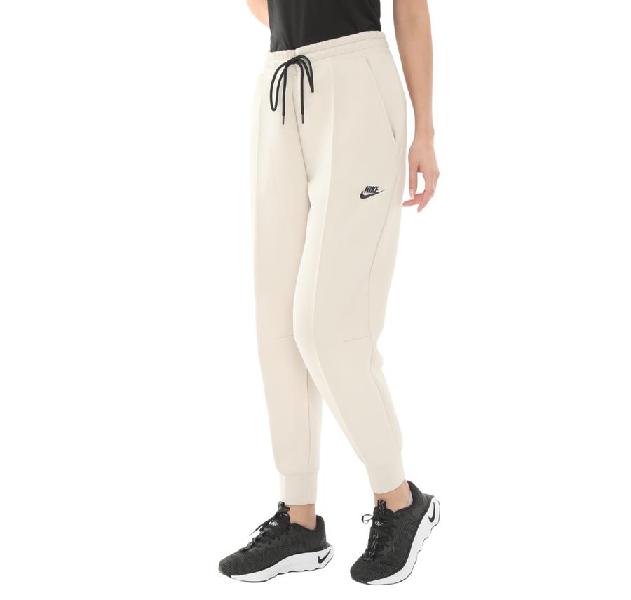 Nike W Nsw Tch Flc Mr Jggr Kadın Eşofman Altı Krem Nike W Nsw Tch Flc Mr Jggr Kadın Eşofman Altı Krem