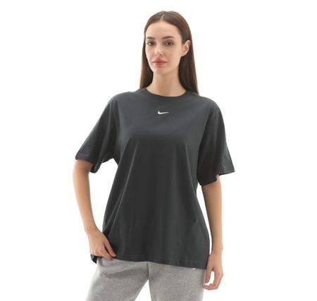 Nike W Nsw Tee Essntl Lbr Kadın T-Shirt Yeşil Nike W Nsw Tee Essntl Lbr Kadın T-Shirt Yeşil
