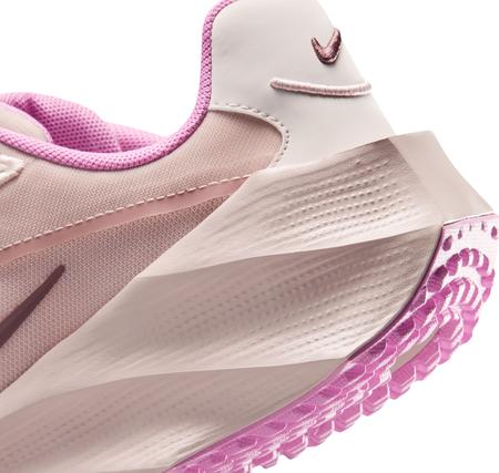 Nike Wmns Aura Edge Kadın Spor Ayakkabı