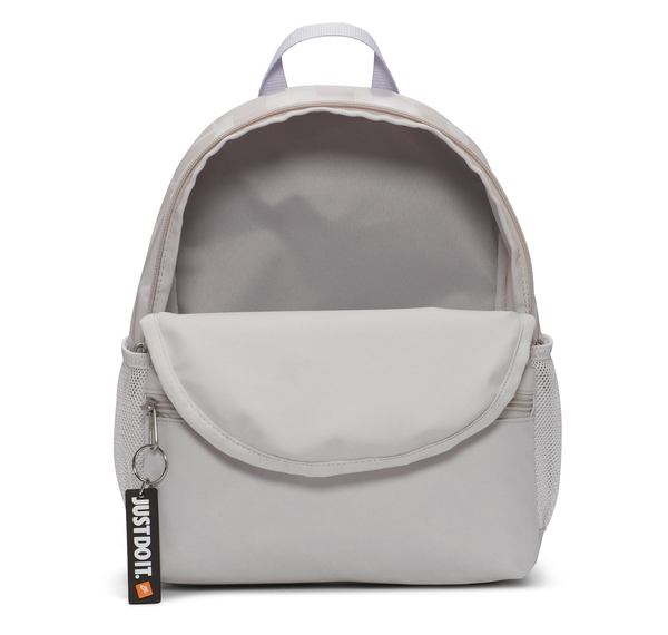 Nike Y Nk Brsla Jdı Mını Bkpk Sırt Çantası Gri Nike Y Nk Brsla Jdı Mını Bkpk Sırt Çantası Gri