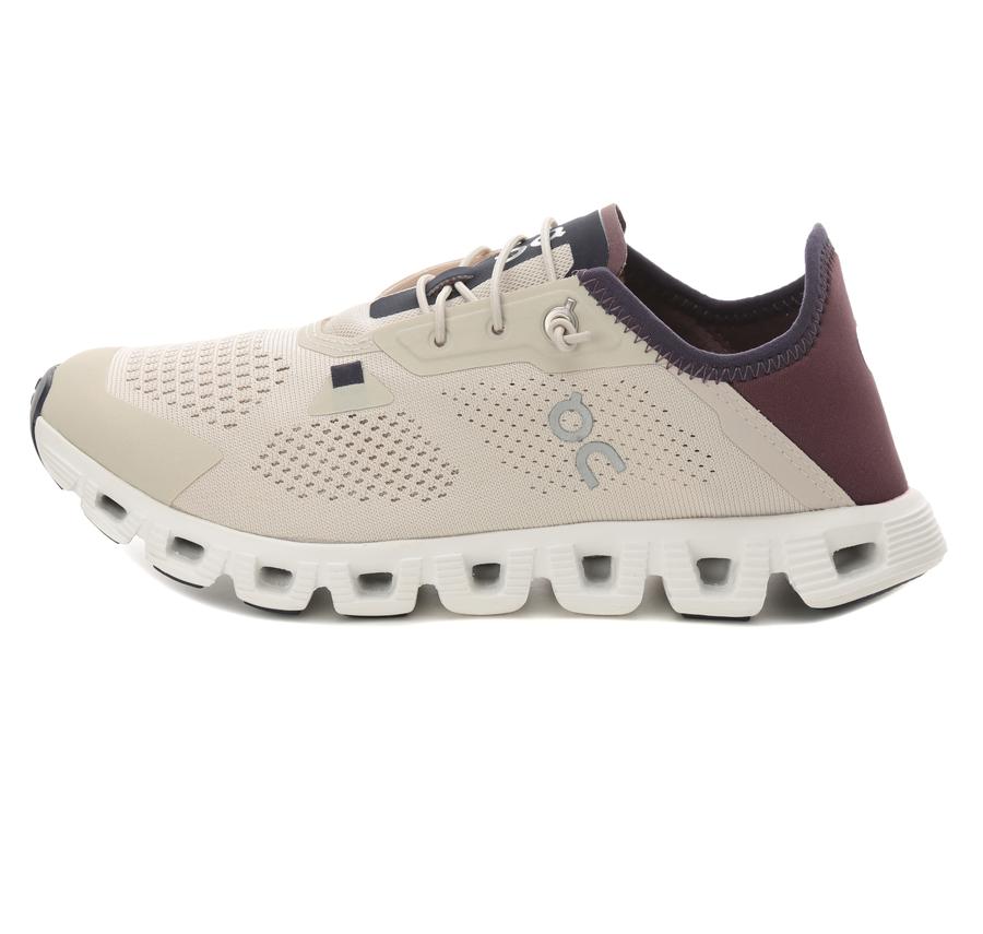 On Cloud 5 Coast Kadın Spor Ayakkabı Krem On Cloud 5 Coast Kadın Spor Ayakkabı Krem