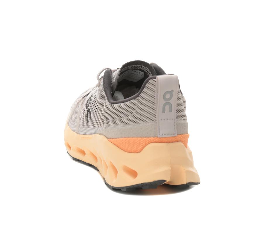 On Cloudsurfer Trail Erkek Spor Ayakkabı Gri On Cloudsurfer Trail Erkek Spor Ayakkabı Gri