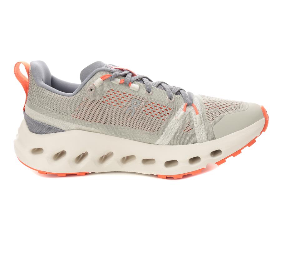 On Cloudsurfer Trail Kadın Spor Ayakkabı Beyaz On Cloudsurfer Trail Kadın Spor Ayakkabı Beyaz