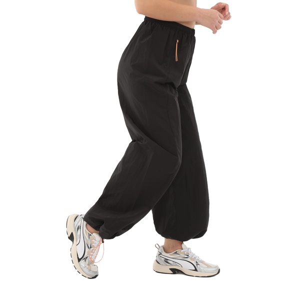 Puma Dare To Parachute Pants Kadın Eşofman Altı Siyah Puma Dare To Parachute Pants Kadın Eşofman Altı Siyah