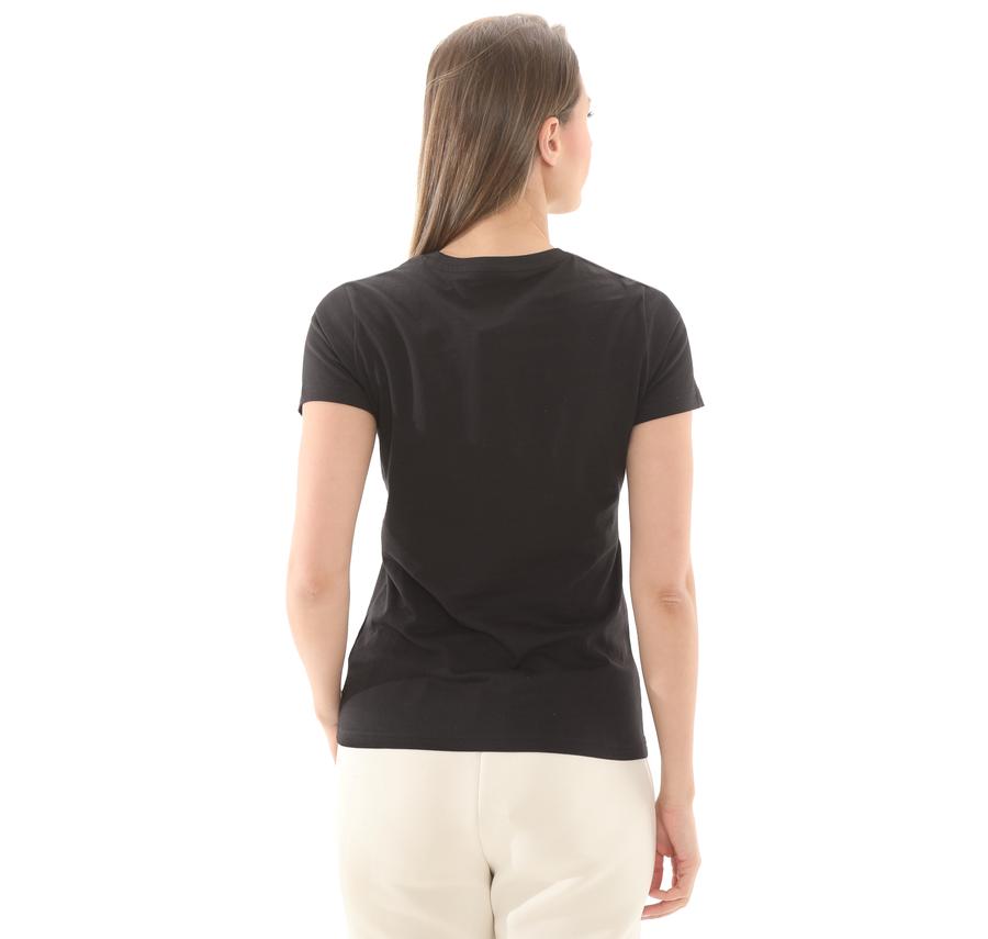 Puma Graphıcs Floral Cat Logo Tee Kadın T-Shirt Siyah Puma Graphıcs Floral Cat Logo Tee Kadın T-Shirt Siyah