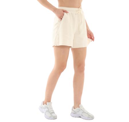 Puma Her High-Waist Shorts Kadın Şort Ve Kapri Krem
