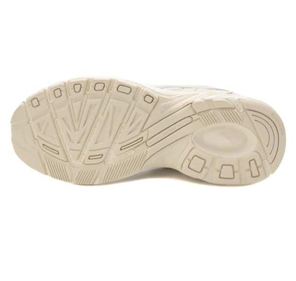 Puma Milenio Tech Suede Erkek Spor Ayakkabı Beyaz Puma Milenio Tech Suede Erkek Spor Ayakkabı Beyaz