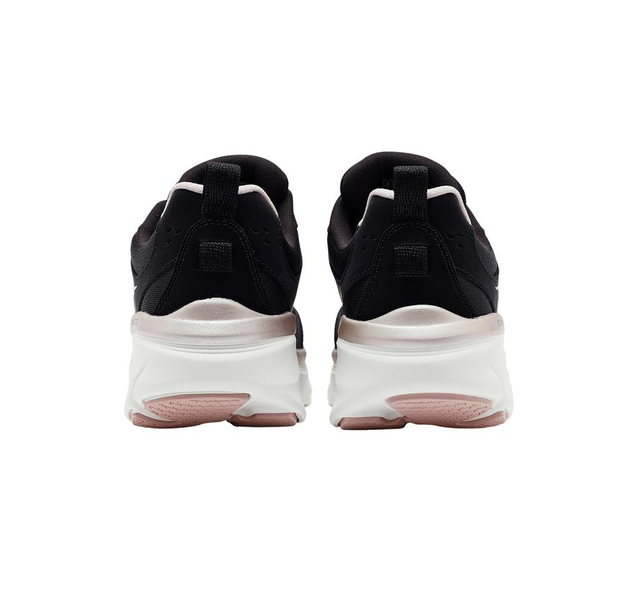 Skechers D'lux Walker 2.0 Kadın Spor Ayakkabı Siyah Skechers D'lux Walker 2.0 Kadın Spor Ayakkabı Siyah