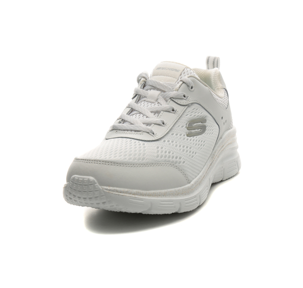 Skechers Fashion Fit Kadın Spor Ayakkabı Beyaz Skechers Fashion Fit Kadın Spor Ayakkabı Beyaz