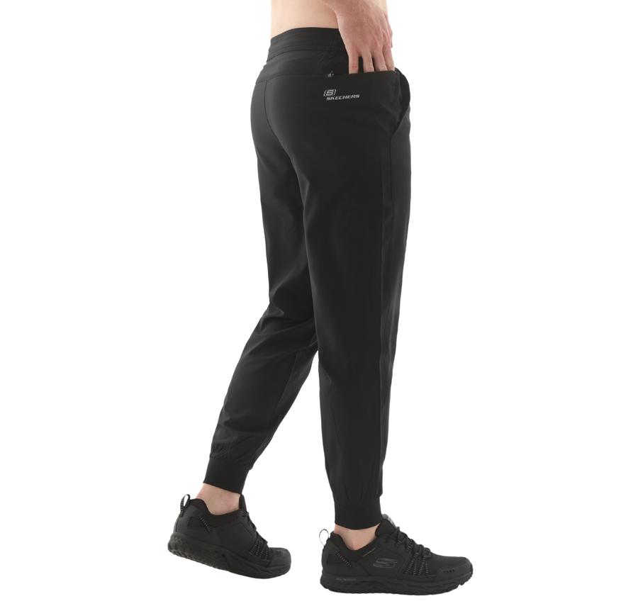 Skechers M Micro Coll. Side Zipper Jogger Fit Pant Erkek Eşofman Altı Siyah Skechers M Micro Coll. Side Zipper Jogger Fit Pant Erkek Eşofman Altı Siyah