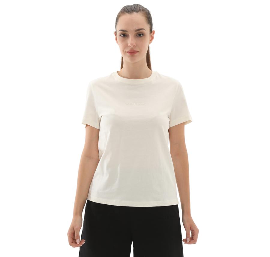 Skechers W Essential Crewneck T-Shirt Kadın T-Shirt Beyaz Skechers W Essential Crewneck T-Shirt Kadın T-Shirt Beyaz