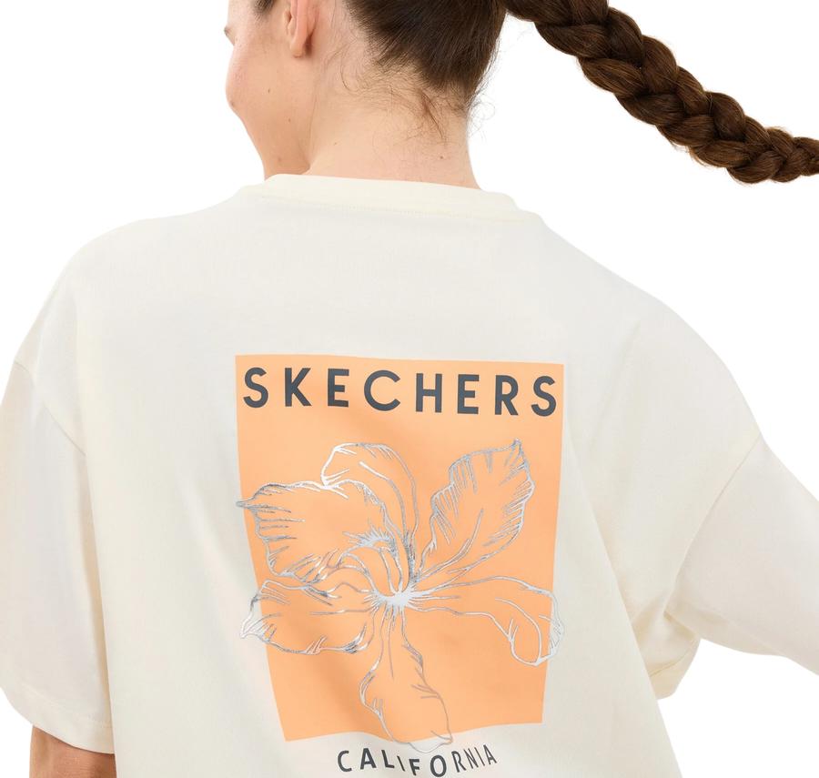 Skechers W Oversize Fit Graphic Kadın Sweatshirt Beyaz Skechers W Oversize Fit Graphic Kadın Sweatshirt Beyaz