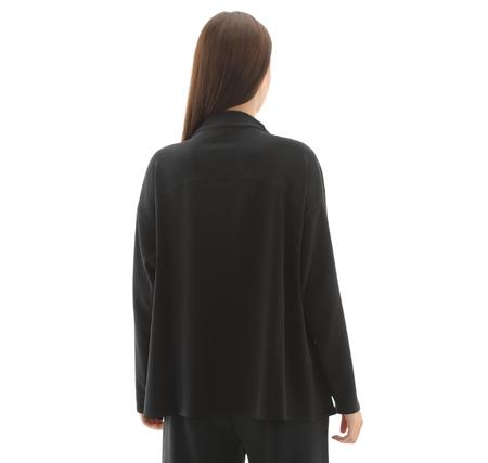 Skechers W Softlux Turtleneck Asymmetric Sweatshirt Kadın Siyah Skechers W Softlux Turtleneck Asymmetric Sweatshirt Kadın Siyah